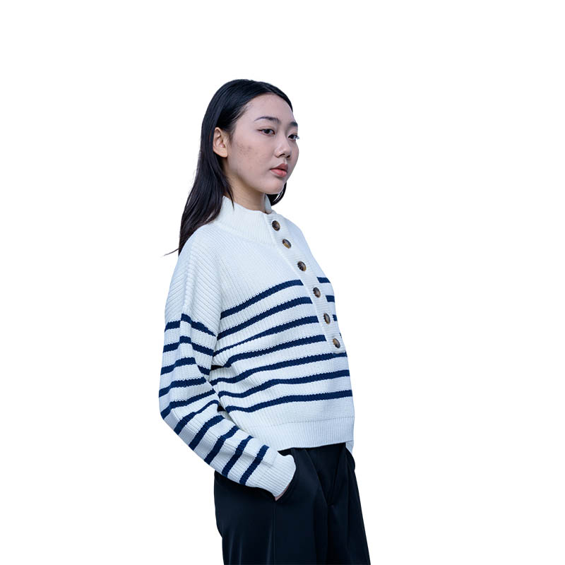 Women's Half-Front Pullover