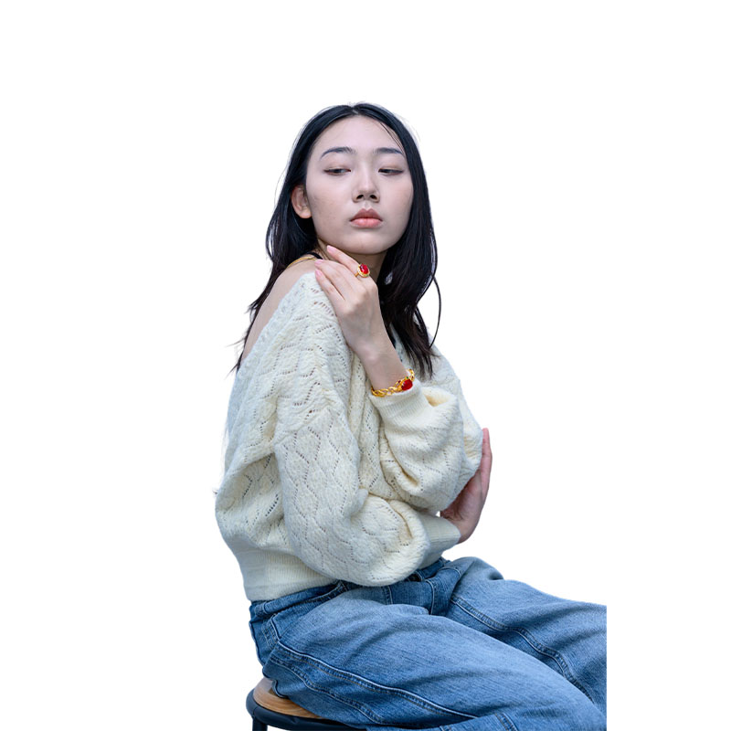 Women's Deep V-neck Pullover