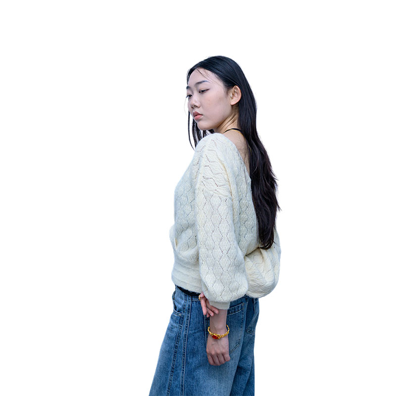 Women's Deep V-neck Pullover