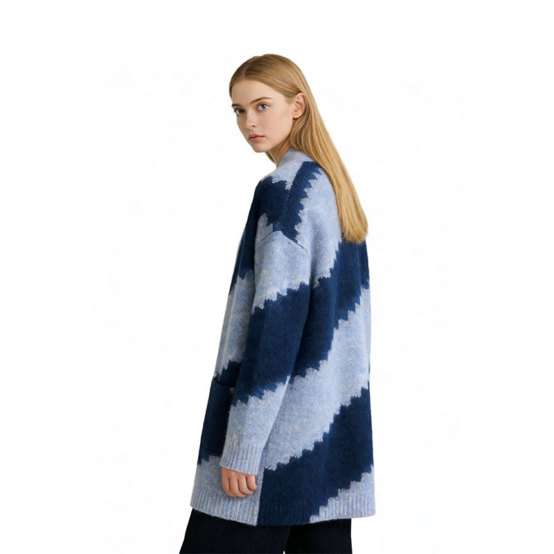 Blue Gradient Jacquard Cardigan